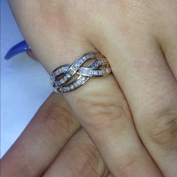 Jewelry - 1/3 CT. T.W. Diamond 10K Yellow Gold Swirl Ring